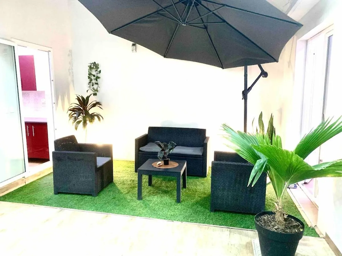 Belle Villa Confortable Avec Gardien Dakar Senegal